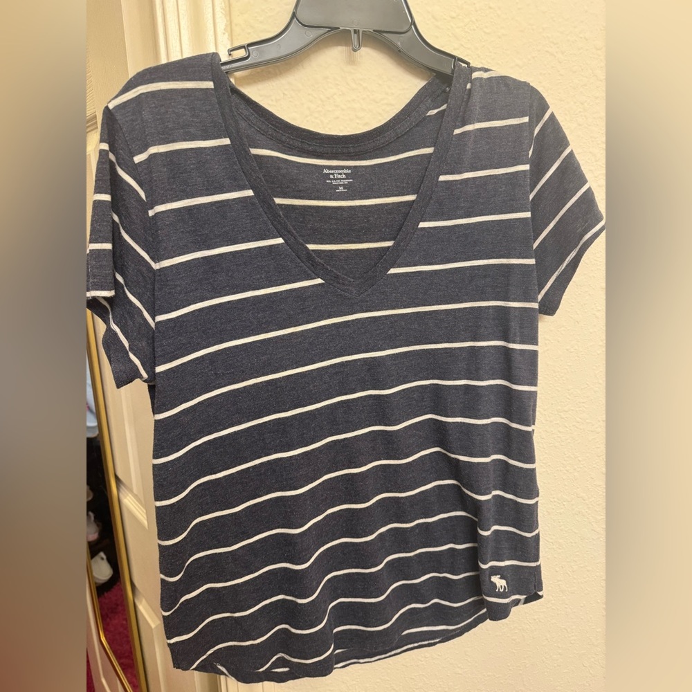 Abercrombie and Fitch medium t-shirt